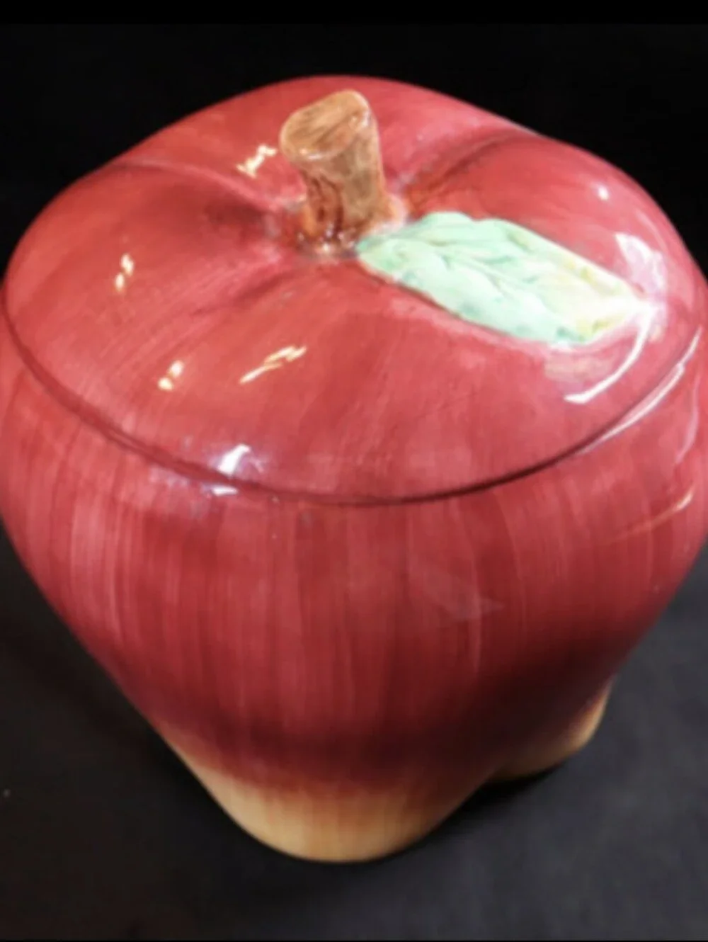 Asia Master Group Large Apple Ceramic Cookie Jar 9” Red Yellow Kitchen